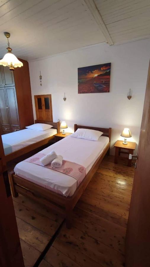 Willa Retro Wooden House Gaios Zewnętrze zdjęcie